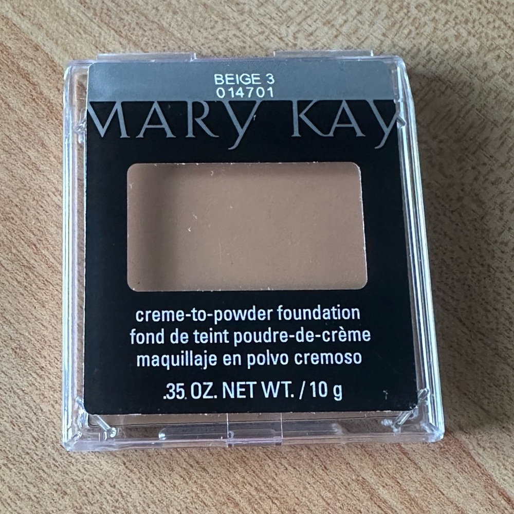Mary Kay Creme-to-Powder Foundation - Beige 3